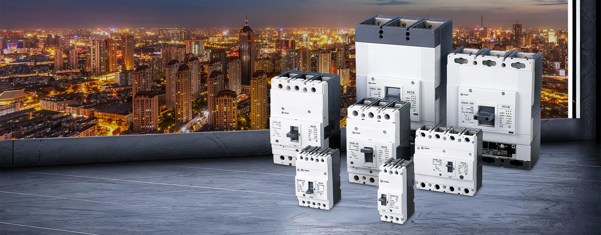 CDADA OEM ODM Stroombreker Vervaardiger - Pasgemaakte MCCB MCB vir HVAC Hysbak UPS Toepassings